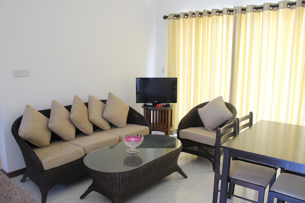 Central Self Catering Apartments Felicite Island ห้อง รูปภาพ