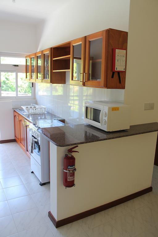 Central Self Catering Apartments Felicite Island ห้อง รูปภาพ